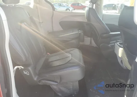 2019 Chrysler Pacifica Touring L z USA, uszkodzony, nr VIN 2C4RC1BG1KR560942